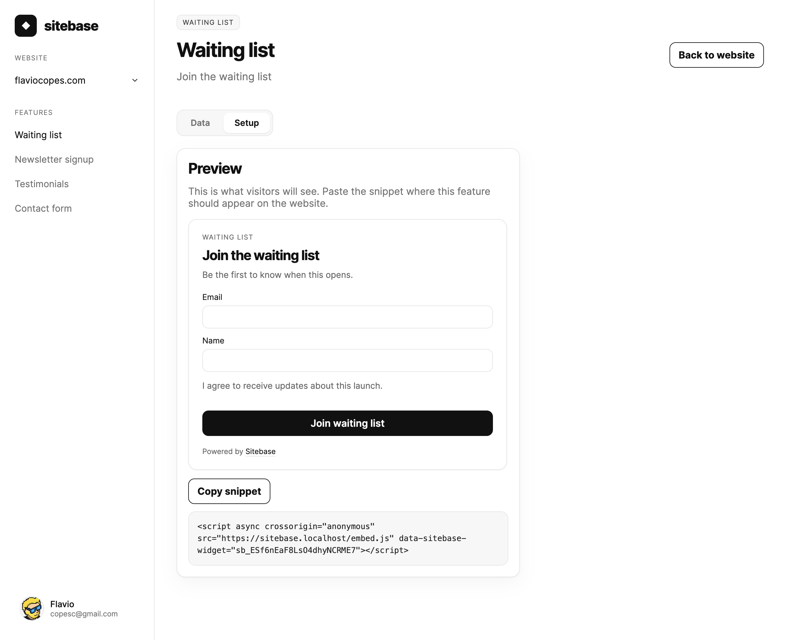 A feature page showing the live preview with a copy snippet button